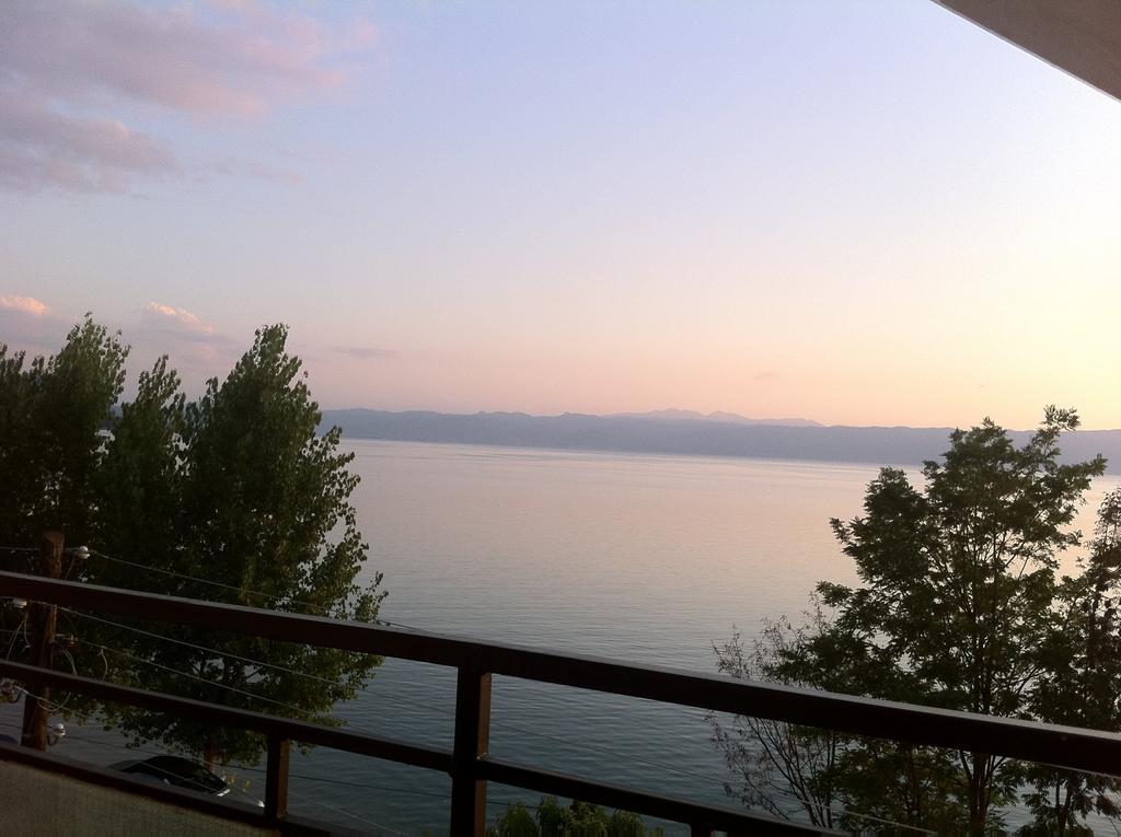 Guest House Lokoski Peštani Habitación foto